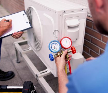 Industrial Air Conditioning Technician. HVAC Cooling System Repair